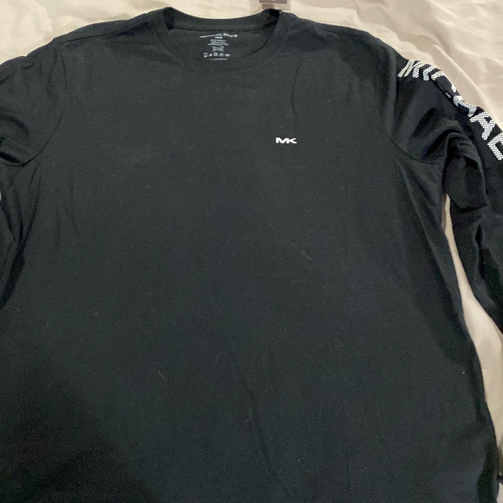 Men’s Michael Kors Long Sleeve T-shirt Medium in black